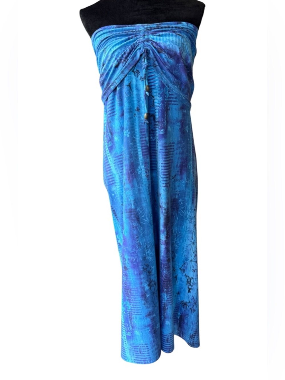Athleta Brahma maxi skirt in a blue flora pattern Size Small